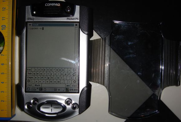 front view of iPaQ h3950 with sleeve