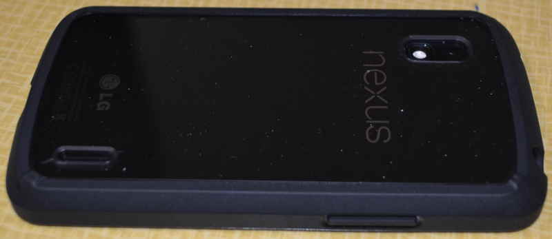 LG Nexus 4 phone with Ringke Fusion case